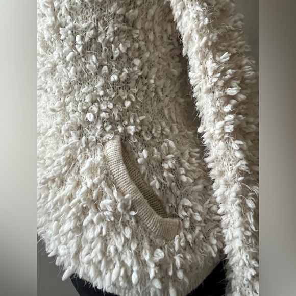 EUC- Forever 21 zip up jacket- size Medium- cream color - Picture 5 of 14